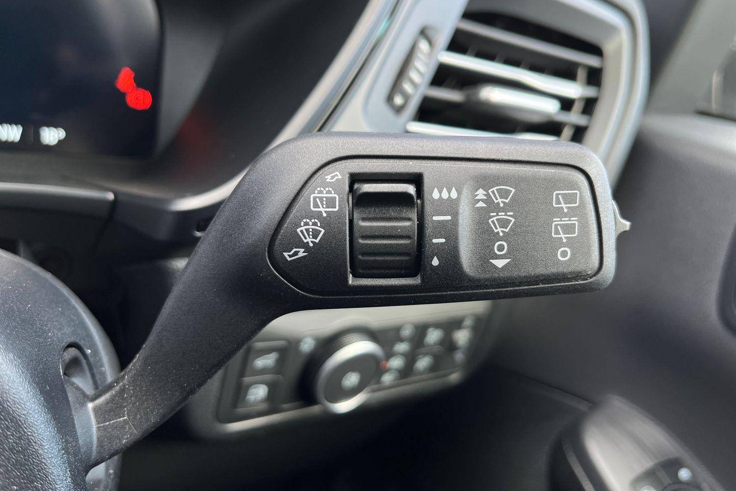 Ford KUGA Photo 14