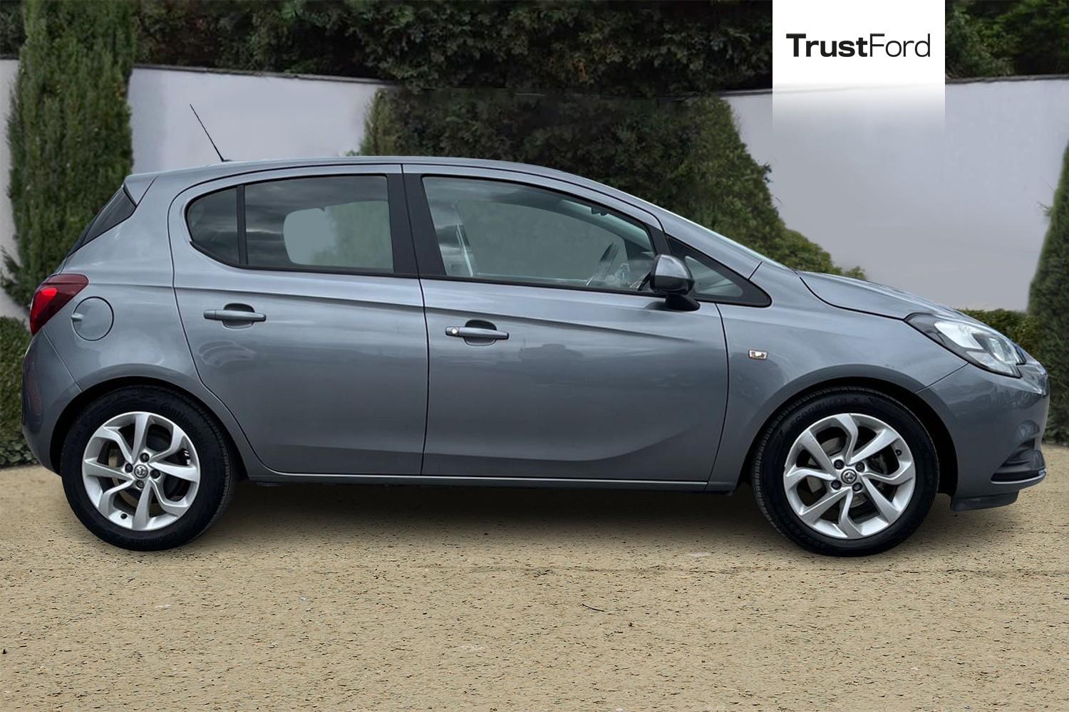 Vauxhall CORSA Photo 2