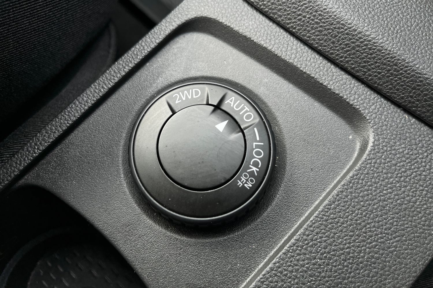 Dacia Duster Photo 32