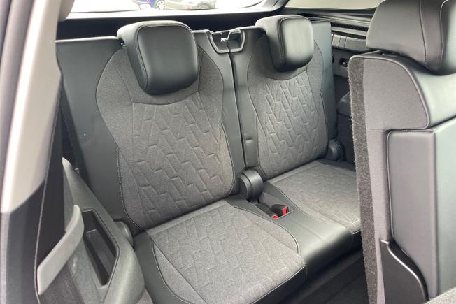 VOLKSWAGEN Tayron Photo 42