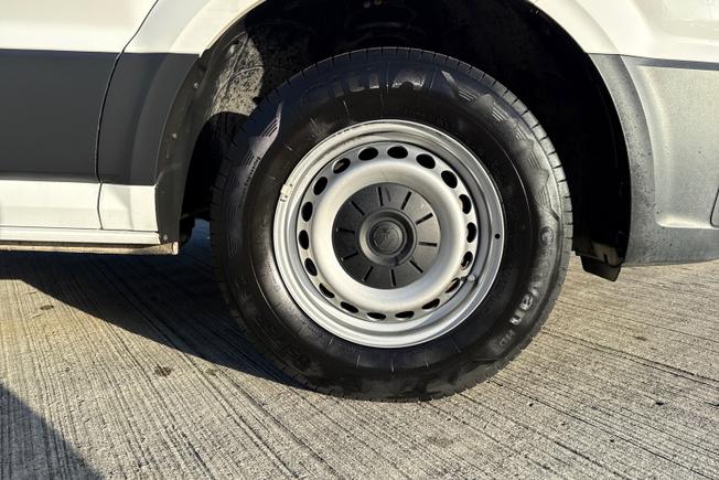 VOLKSWAGEN Crafter Photo 5