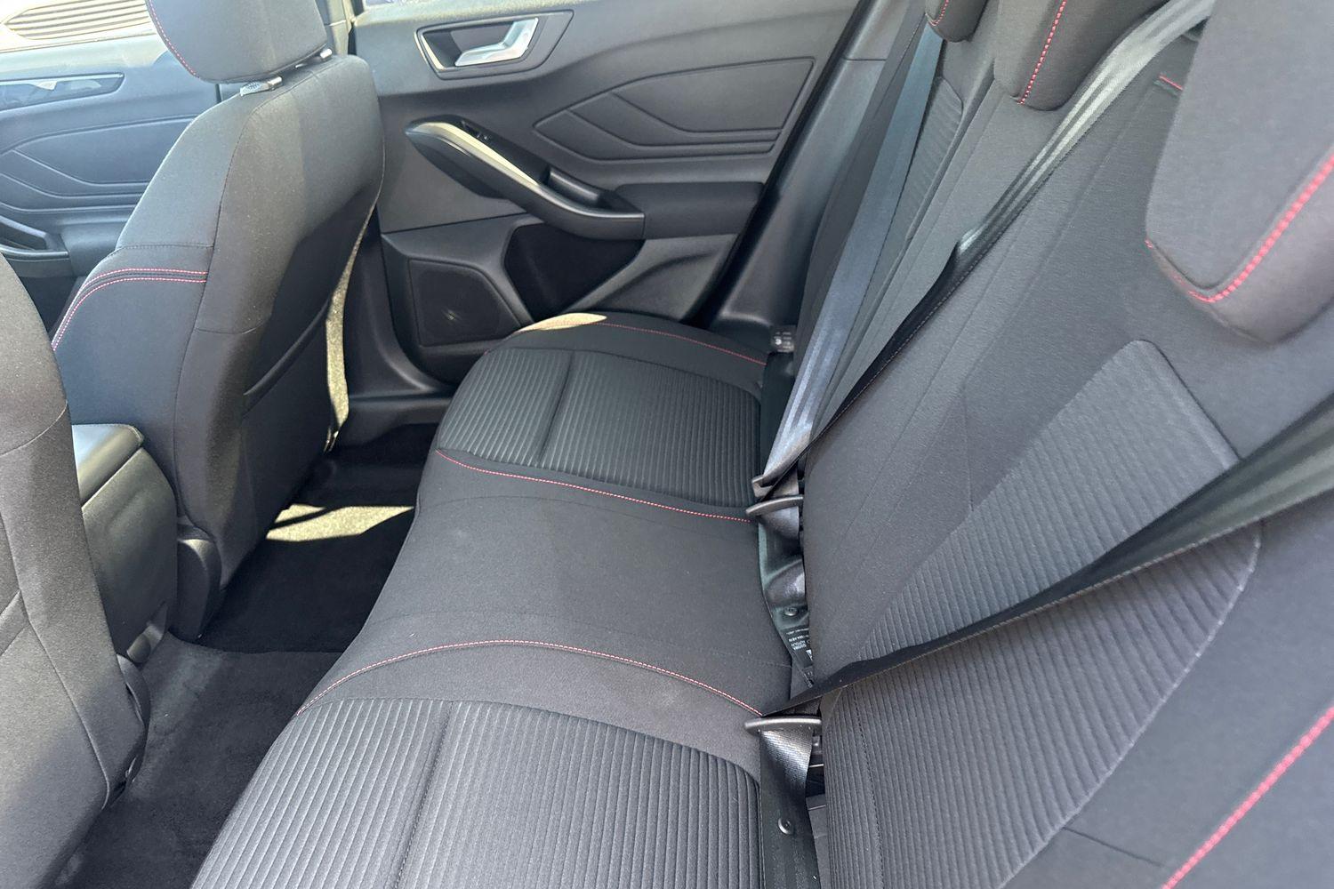 Ford FOCUS Photo 19
