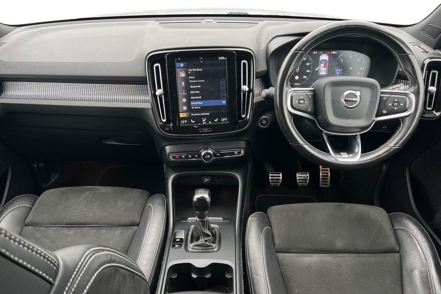 Volvo XC40 Photo 9