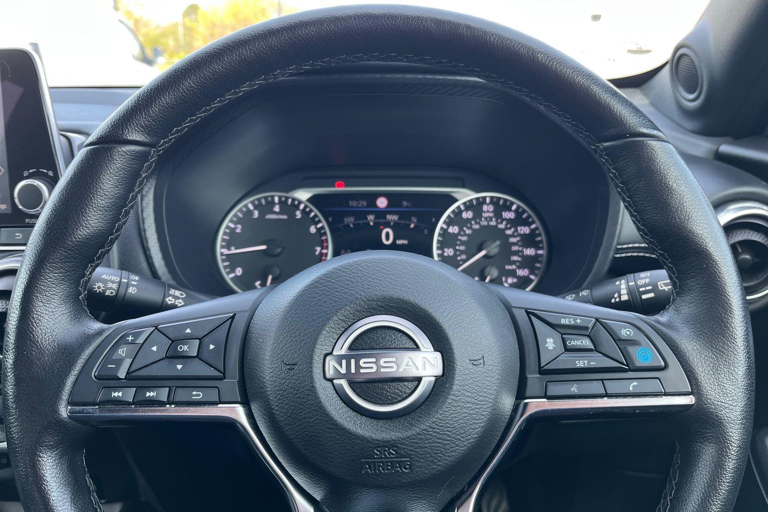 Nissan JUKE Photo 11