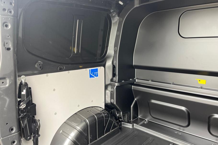 Used Ford Transit Custom DYZ9469 4