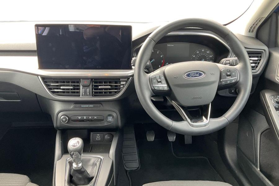 Ford Focus Photo autoimg-a5cc8bbe7300f21740be0657cc64fa4bef8852ec.jpg