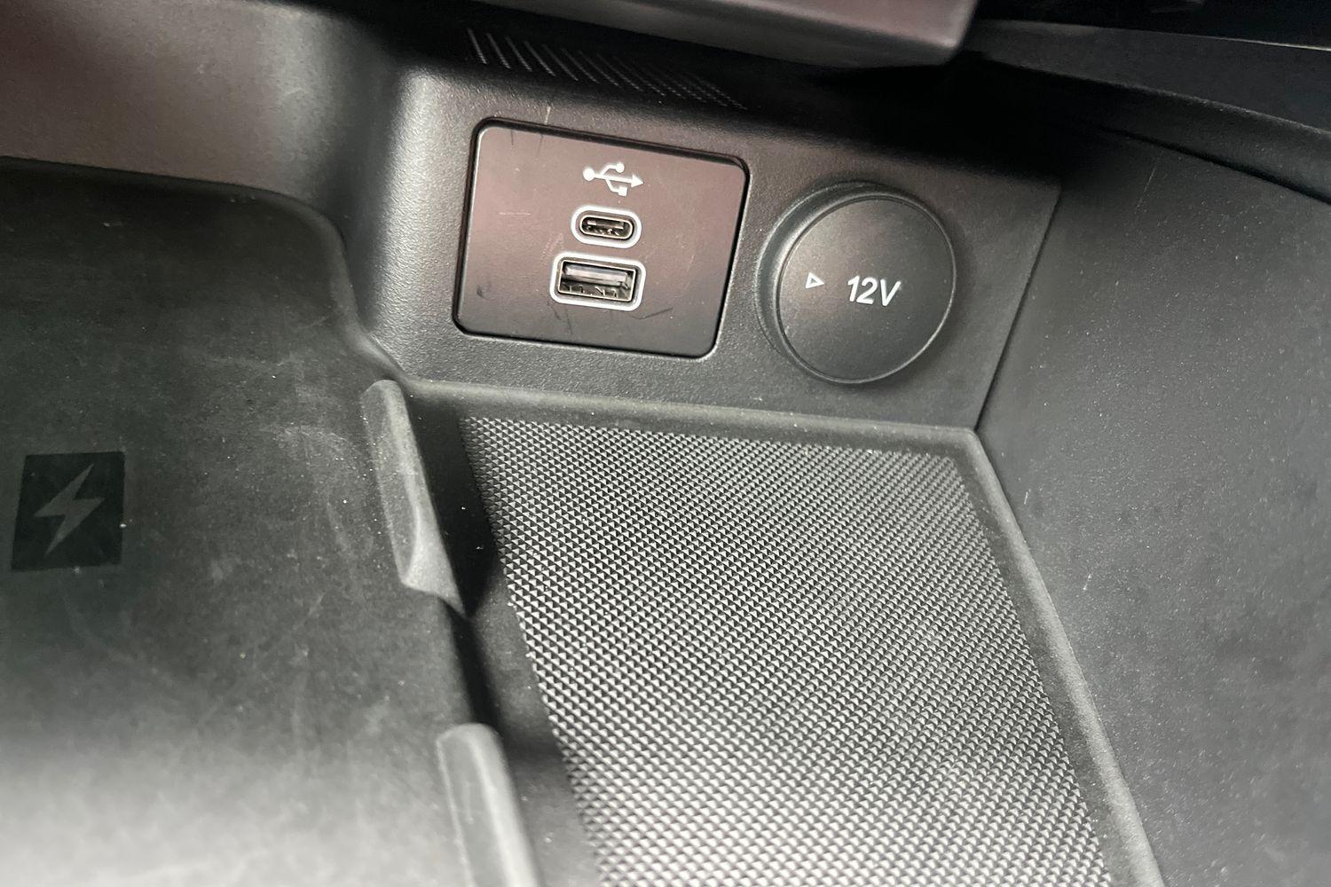 Ford Kuga Photo 34