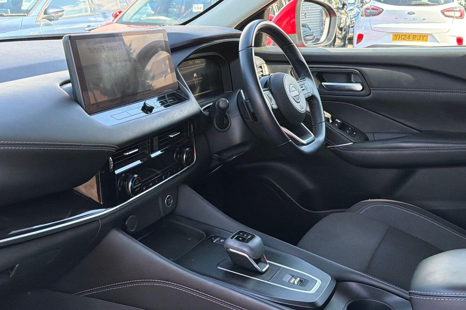 Nissan QASHQAI Photo 17