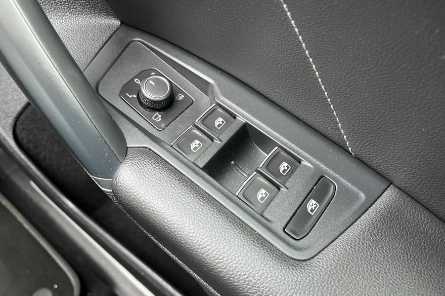 Volkswagen TIGUAN Photo autoimg-a5d3d34ebb9ab01ec650a53087221775dd2f09a9.jpg