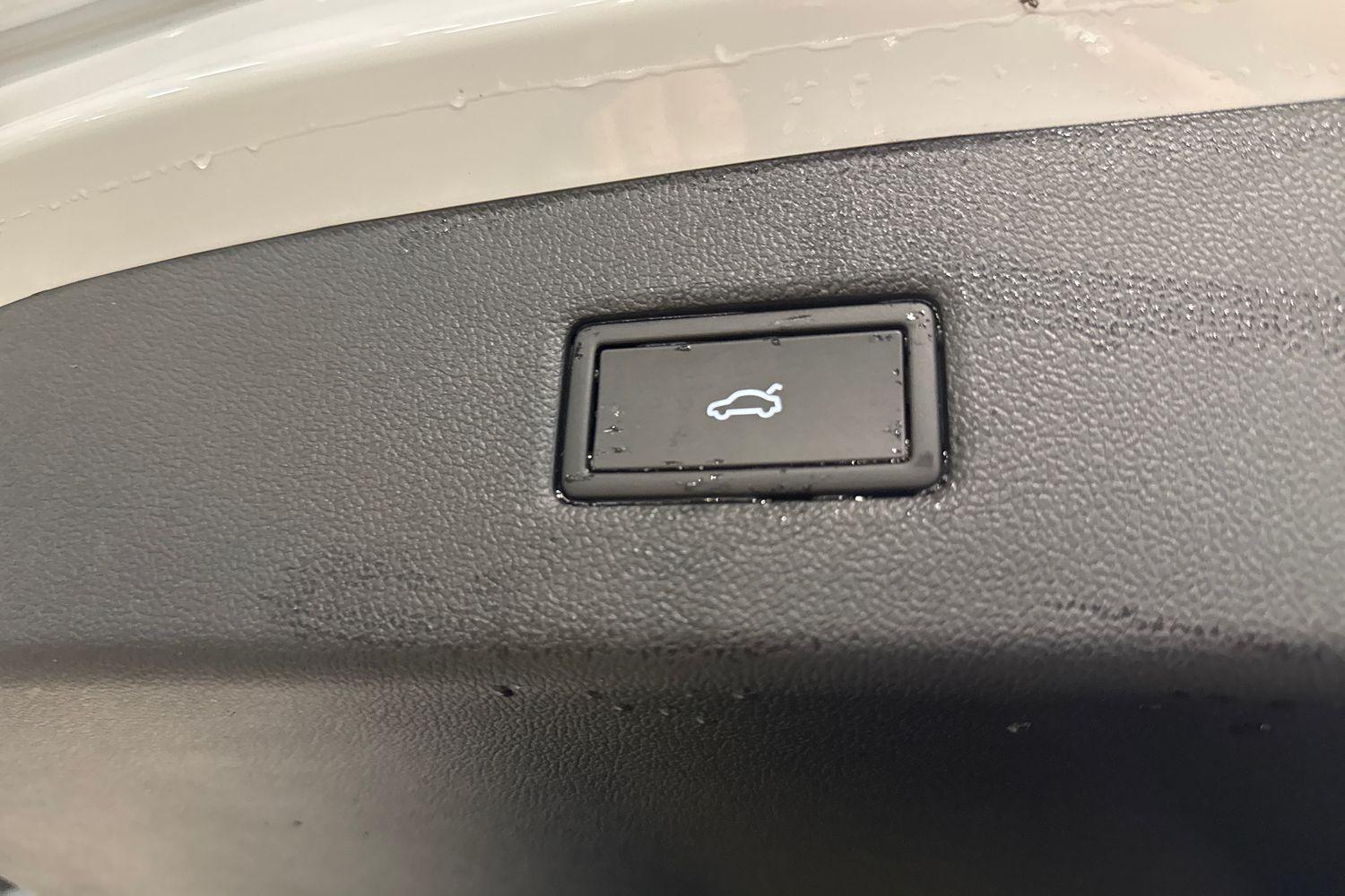 Ford Explorer Photo 23