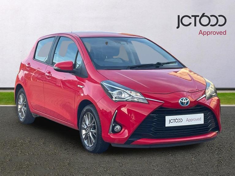 Used 2020 TOYOTA Yaris 1.5 VVT-i Icon 5dr CVT [Nav] Red at JCT600