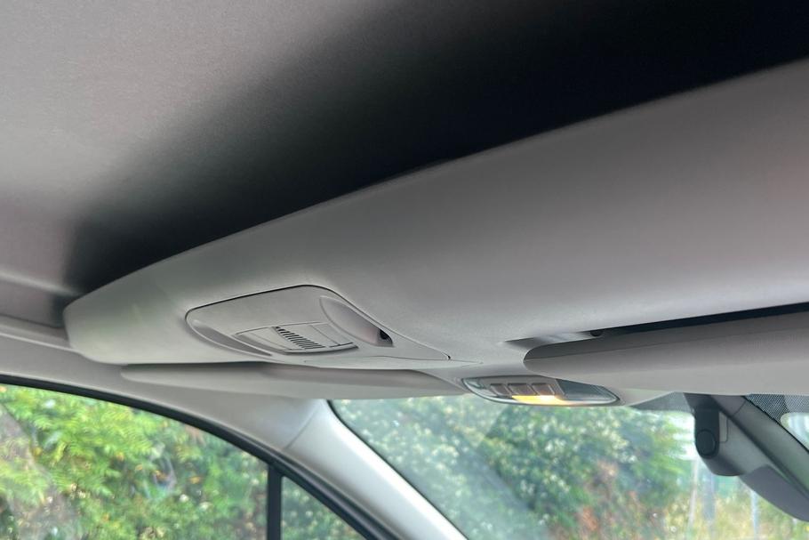 Used Ford TRANSIT CONNECT OY18OOX 40