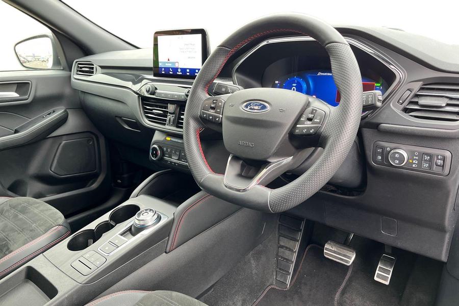 Ford Kuga Photo autoimg-a5e069a2145012c789fe8ddb31a919d7efef2a15.jpg
