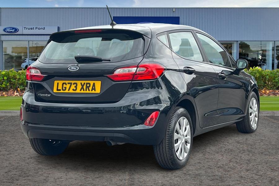 Ford FIESTA Photo autoimg-a5e4496b12c275eb2cc7e6f484fe08eb23585eb2.jpg