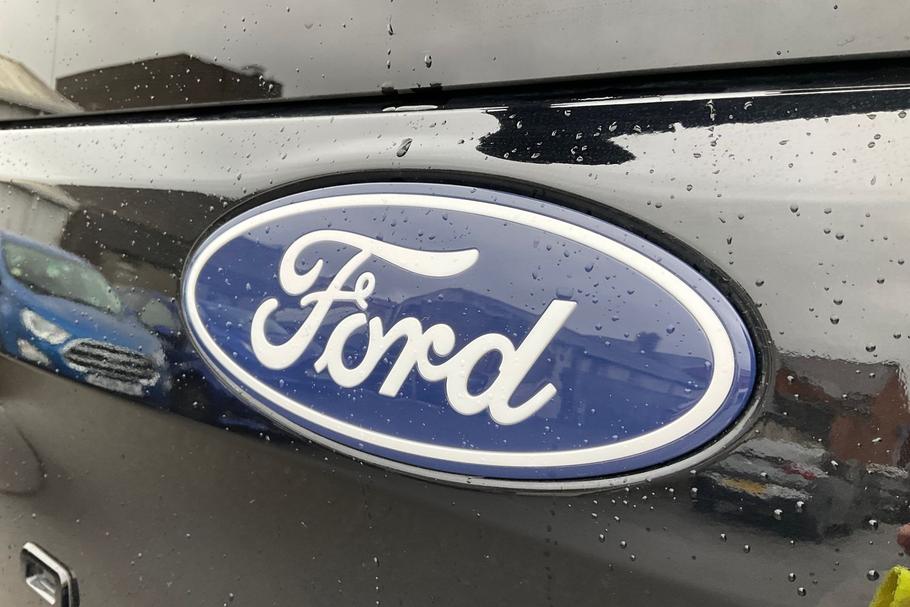Used FORD TOURNEO CUSTOM EA25ZWE 39