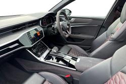 AUDI RS6 Avant Photo 2