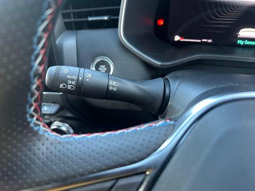 Renault CLIO Photo autoimg-a5f061ed23798728a6fdc626176390171ca9027f.jpg