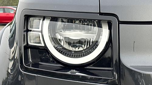 Land Rover Defender Photo autoimg-a5f5020b09f213d28254cd6d05c31dfbb66a9930.jpg