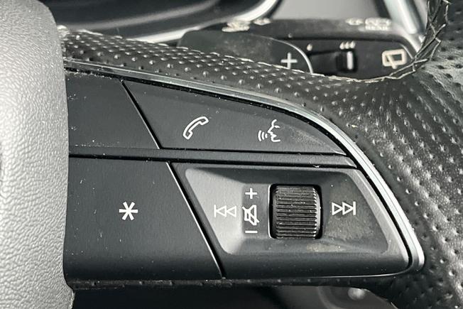 AUDI Q5 Photo 17
