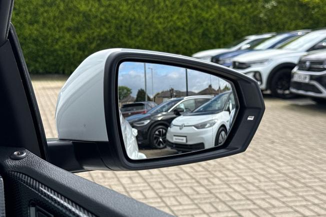 VOLKSWAGEN Polo Photo 36