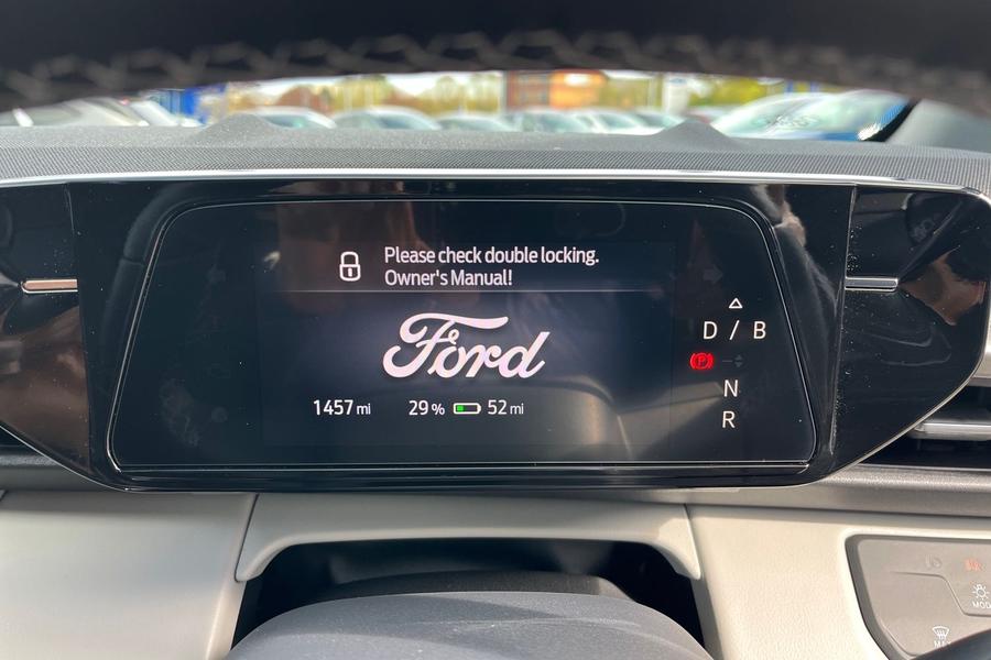 Ford Capri Photo autoimg-a5fa610605304370c10779f85459b564a9aa282c.jpg