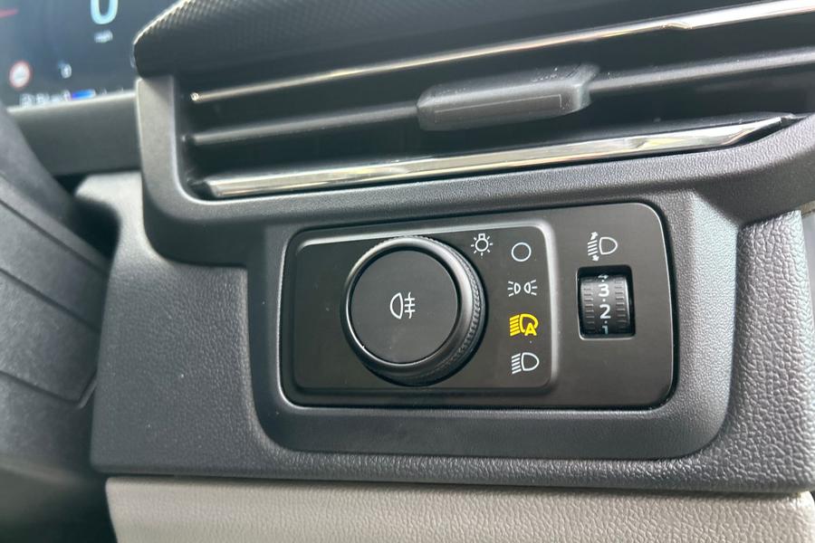 Ford TRANSIT CUSTOM Photo autoimg-a5fe7b4f0c7b206f5c3fe556d540fe219e2b8f4c.jpg