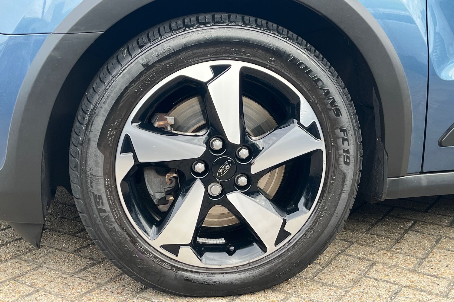 Ford TRANSIT CONNECT Photo 20