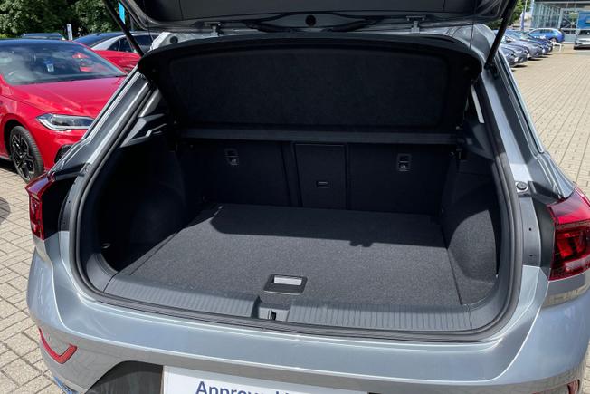 VOLKSWAGEN T-Roc Photo 12