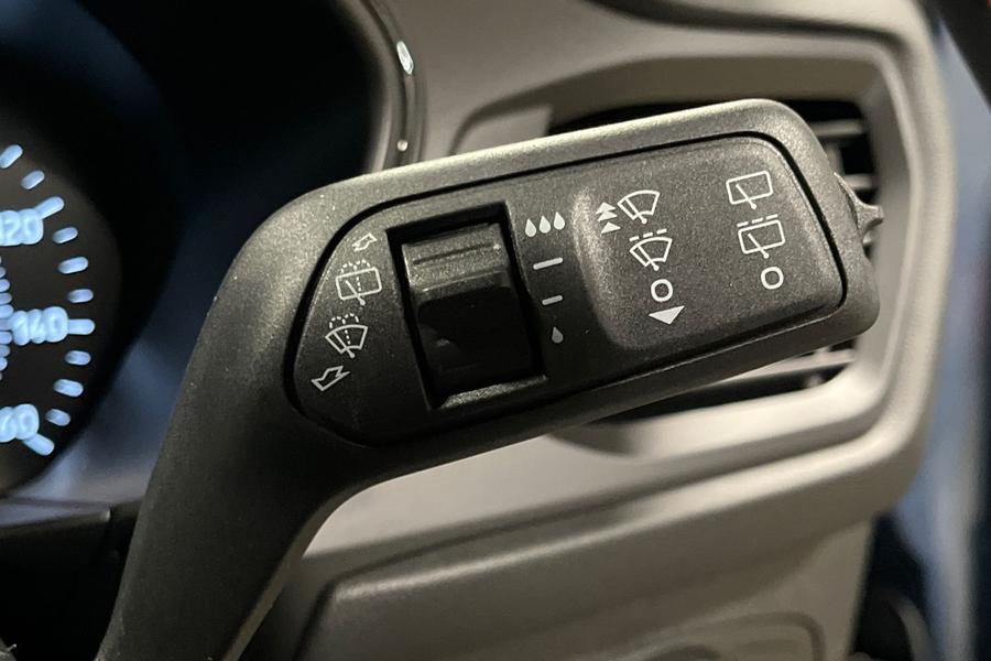 Ford Focus Photo autoimg-a60209a77827cb4c4b6c3a63f7c54077697892b4.jpg
