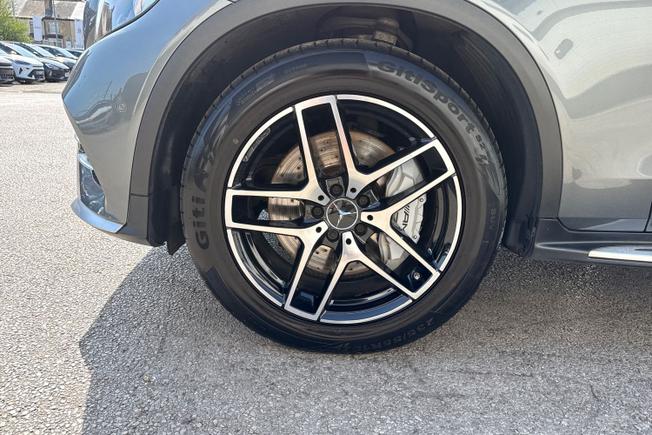 MERCEDES-BENZ Glc Photo 26