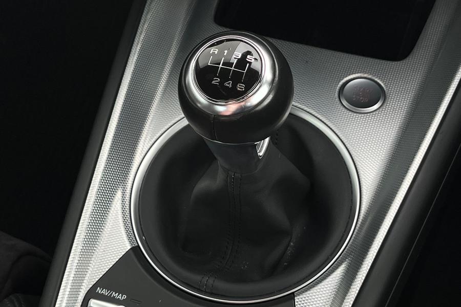 Audi TT Photo autoimg-a606d1df2856573a84ea09c55ad73796e3540454.jpg