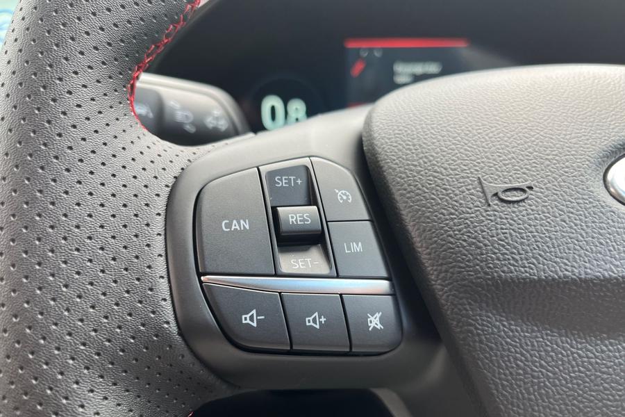 Ford Focus Photo autoimg-a60997d25c5e12236f4954675cd6dccc54bf2212.jpg
