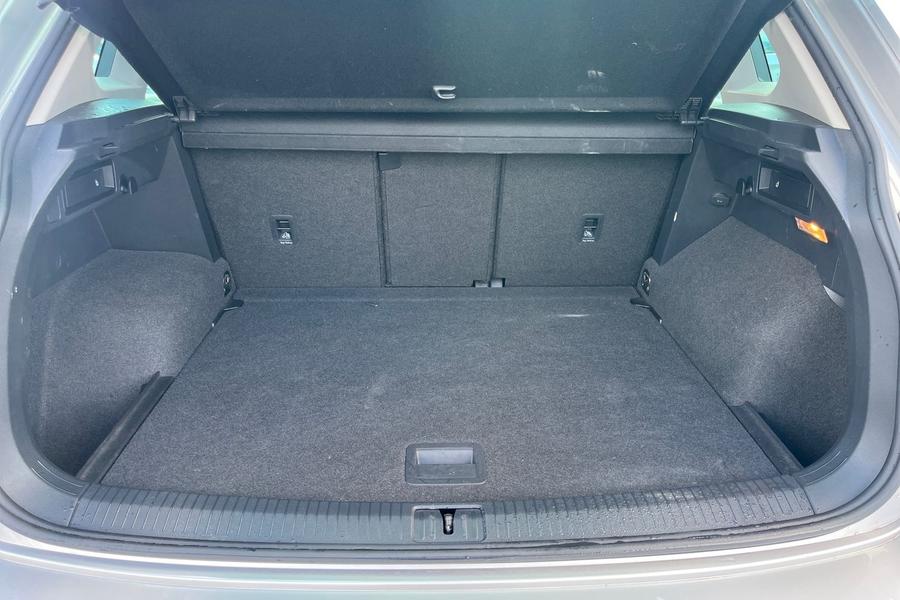Volkswagen TIGUAN Photo autoimg-a60aac537ccf63187bd3fc12f2528f69413aa567.jpg