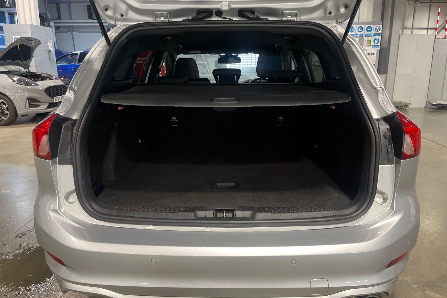 Ford Focus Photo 23