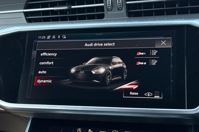 Audi RS6 Avant Photo 37