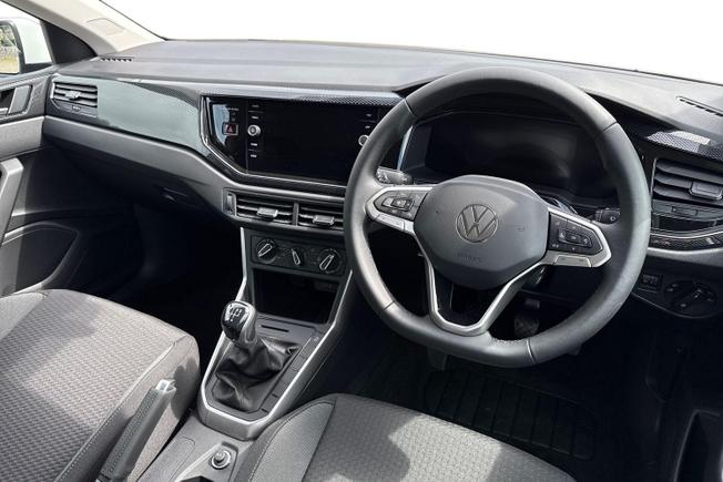 VOLKSWAGEN Polo Photo 6