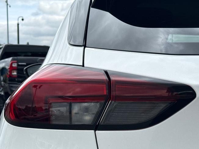 VAUXHALL Corsa Photo 38