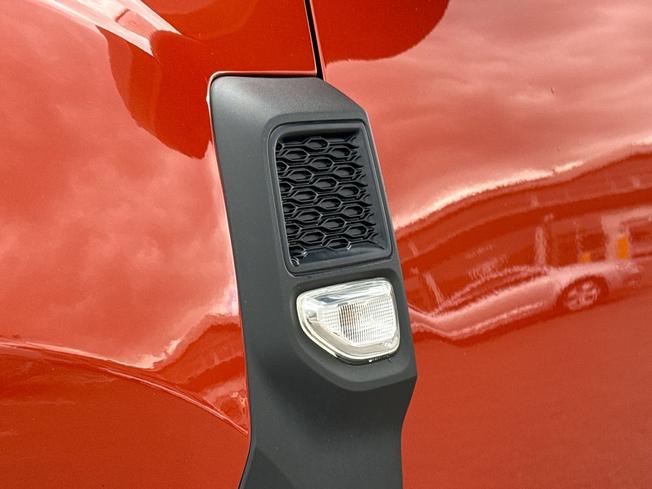 Dacia Duster Photo 25