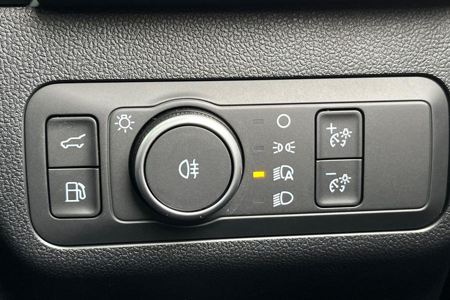 Ford KUGA Photo autoimg-a61a626c7c7147582062ae5290c565e5948ea00a.jpg