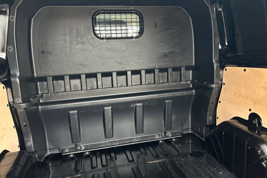 Used Ford TRANSIT CUSTOM ST72VXL 27