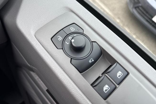 Volkswagen Transporter Photo 30