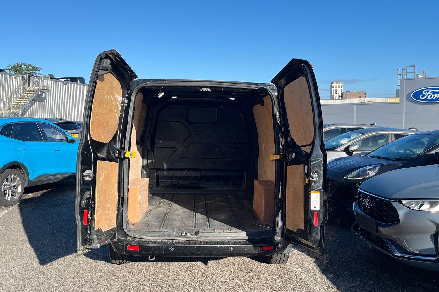 Ford TRANSIT CUSTOM Photo 5