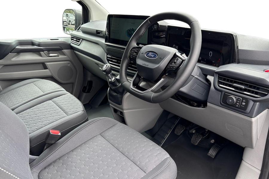 Ford Transit Custom Photo autoimg-a6250abc6a27b50a1abe6f0453af38bff542b3db.jpg