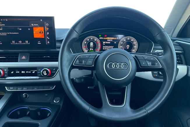 AUDI A4 Avant Photo 11
