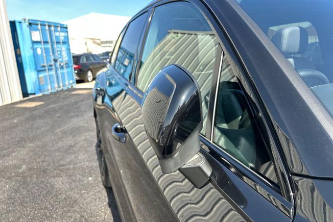 VOLKSWAGEN Touareg Photo 58