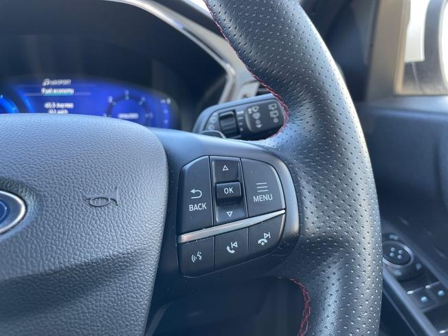 FORD Kuga Photo 17