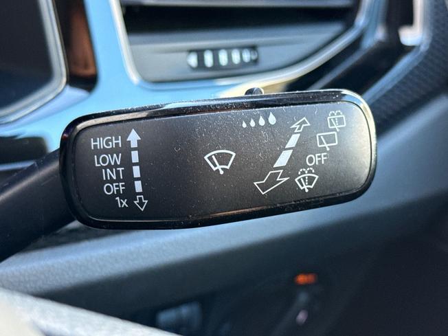 VOLKSWAGEN Polo Photo 49
