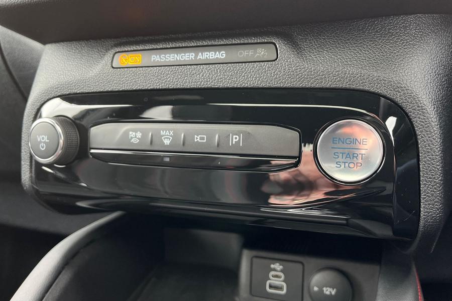 Ford Kuga Photo autoimg-a62ff43dd7554f29a323316ef2af72af36fe34c2.jpg