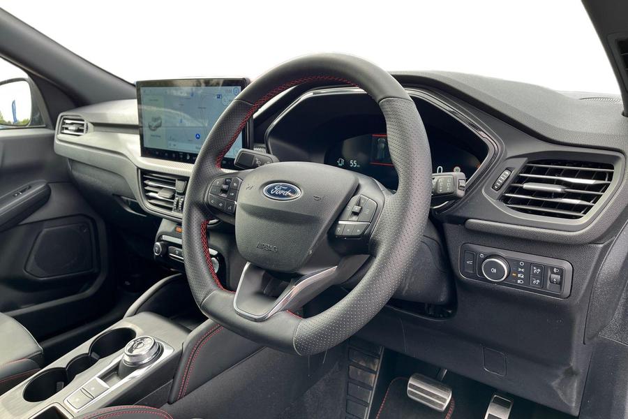 Ford Kuga Photo autoimg-a631c0d1841f8052aeccb1dbeb42674a22d25f97.jpg