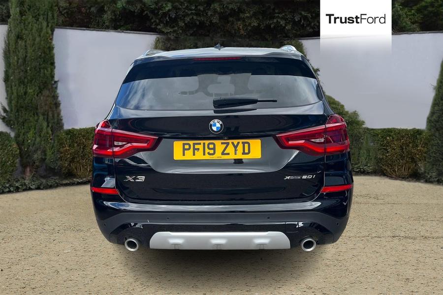 BMW X3 Photo autoimg-a6352aee604bcc6d470a67007d84d9fc7af376fe.jpg